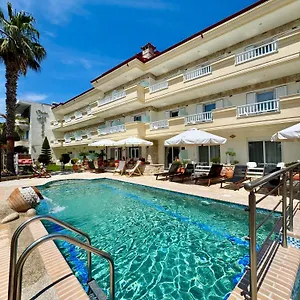 4* Aparthotel Melis